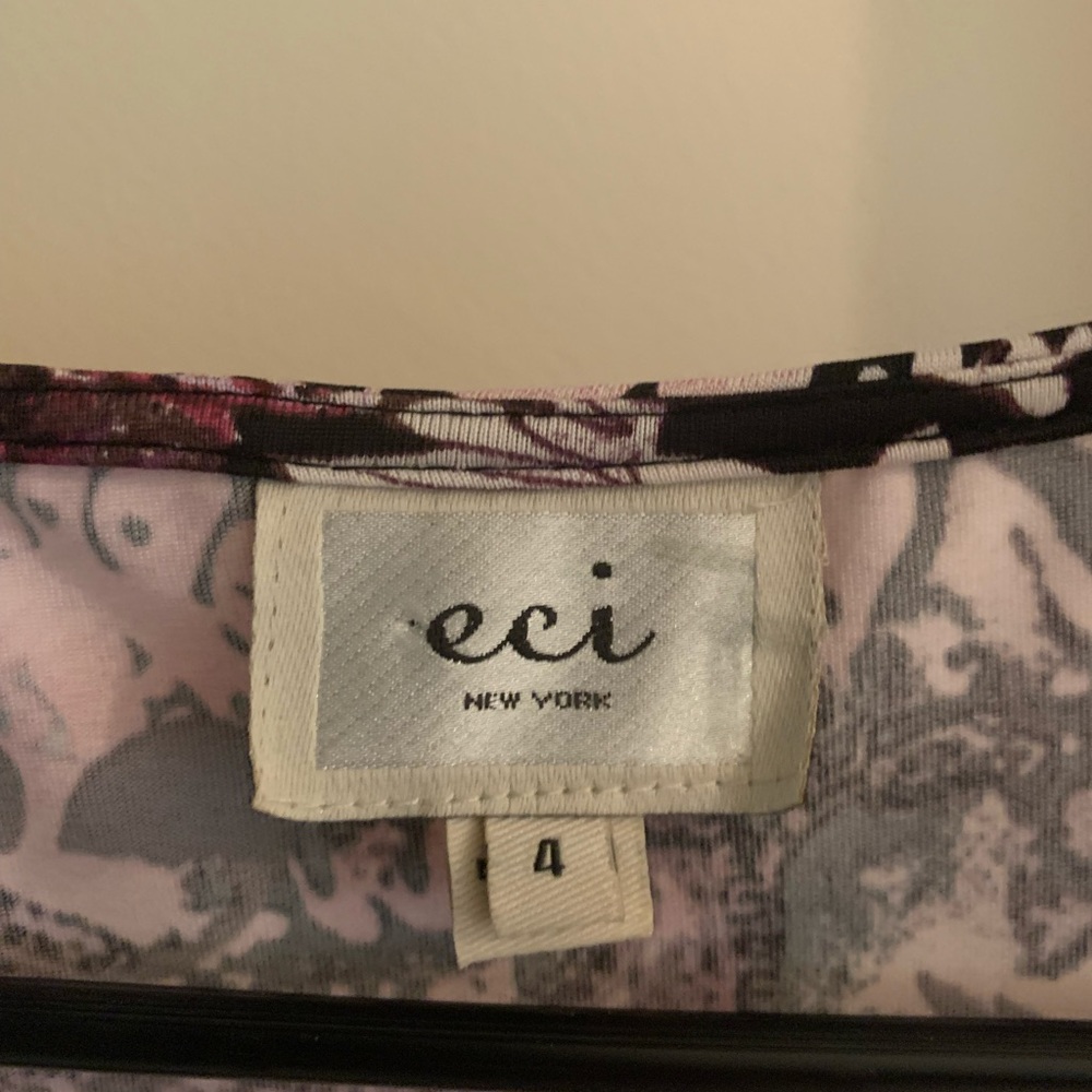 Eci Dress - Picture 3 of 4